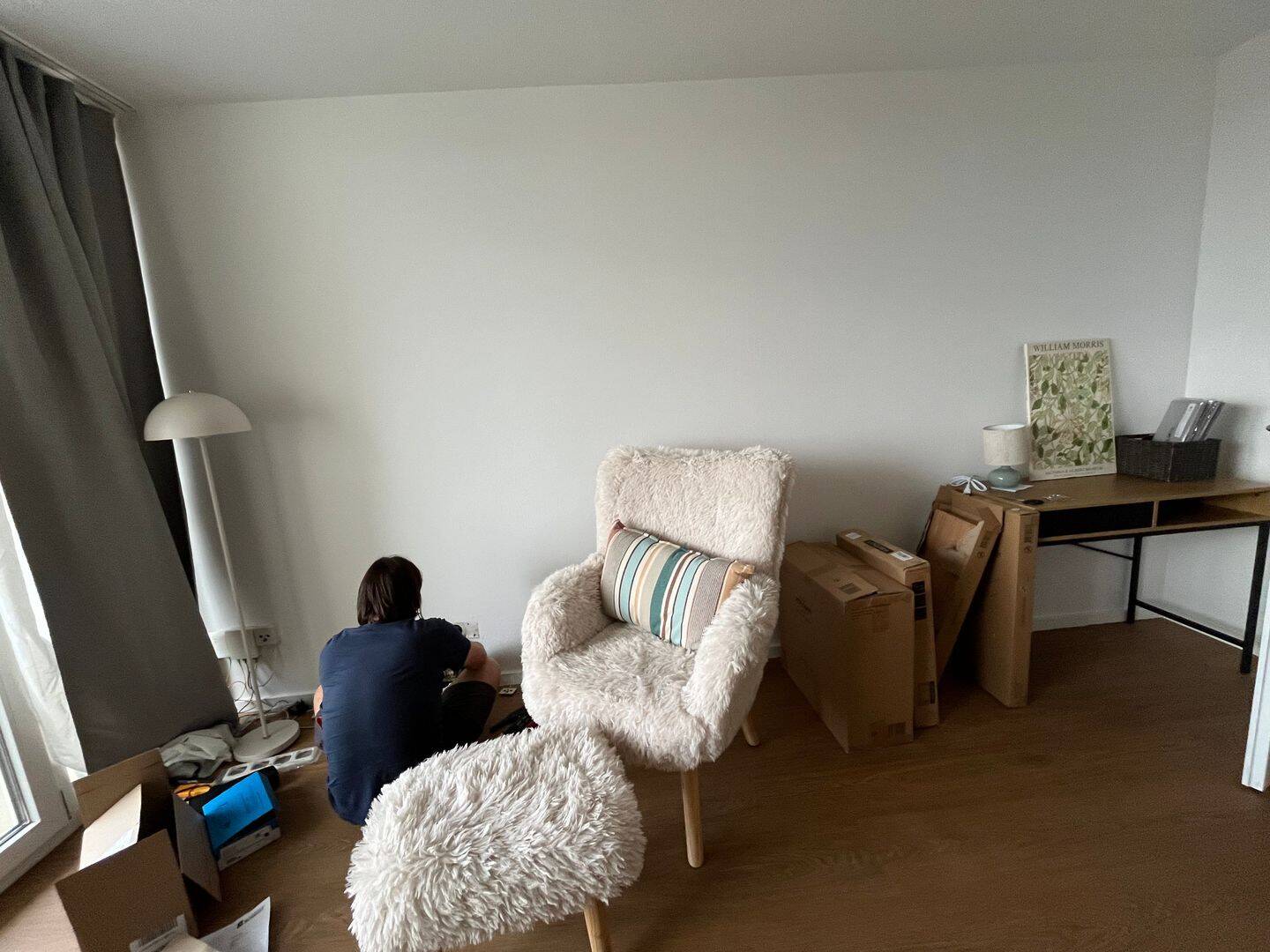 Neu renovierte 1-Zimmer-Wohnung, möbliert, Loggia mit Panoramablick (10. OG) – München – Vorschaubild 9