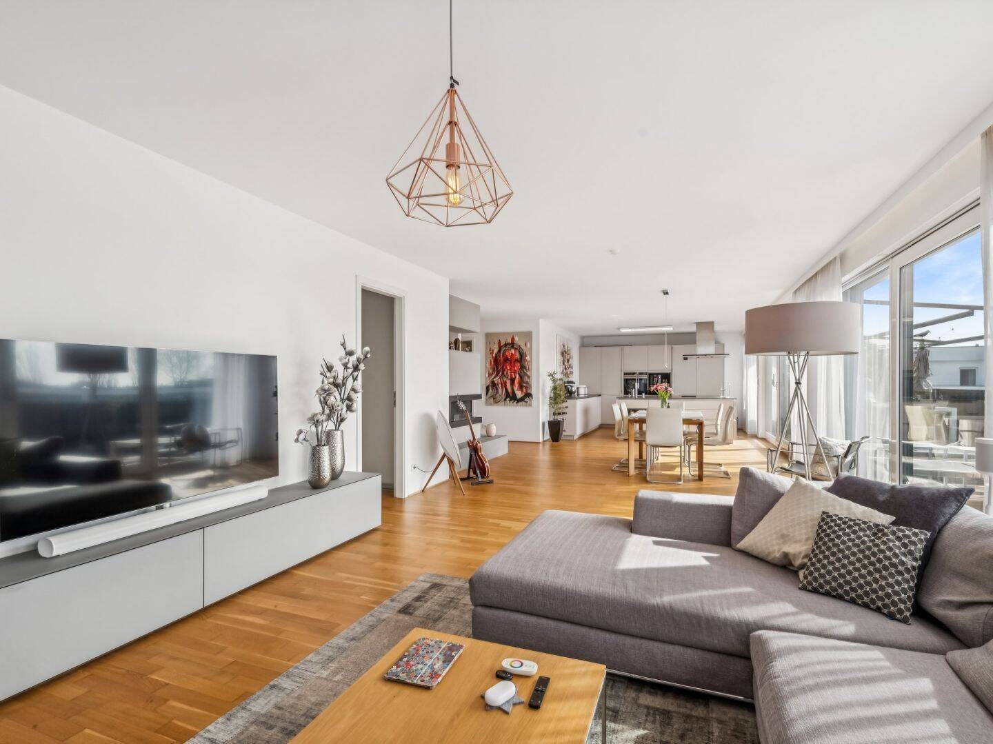 Wiesbaden-Südost: Modernes Penthouse mit großer Terrasse und beeindruckender Aussicht auf Wiesbaden – Wiesbaden – Vorschaubild 7