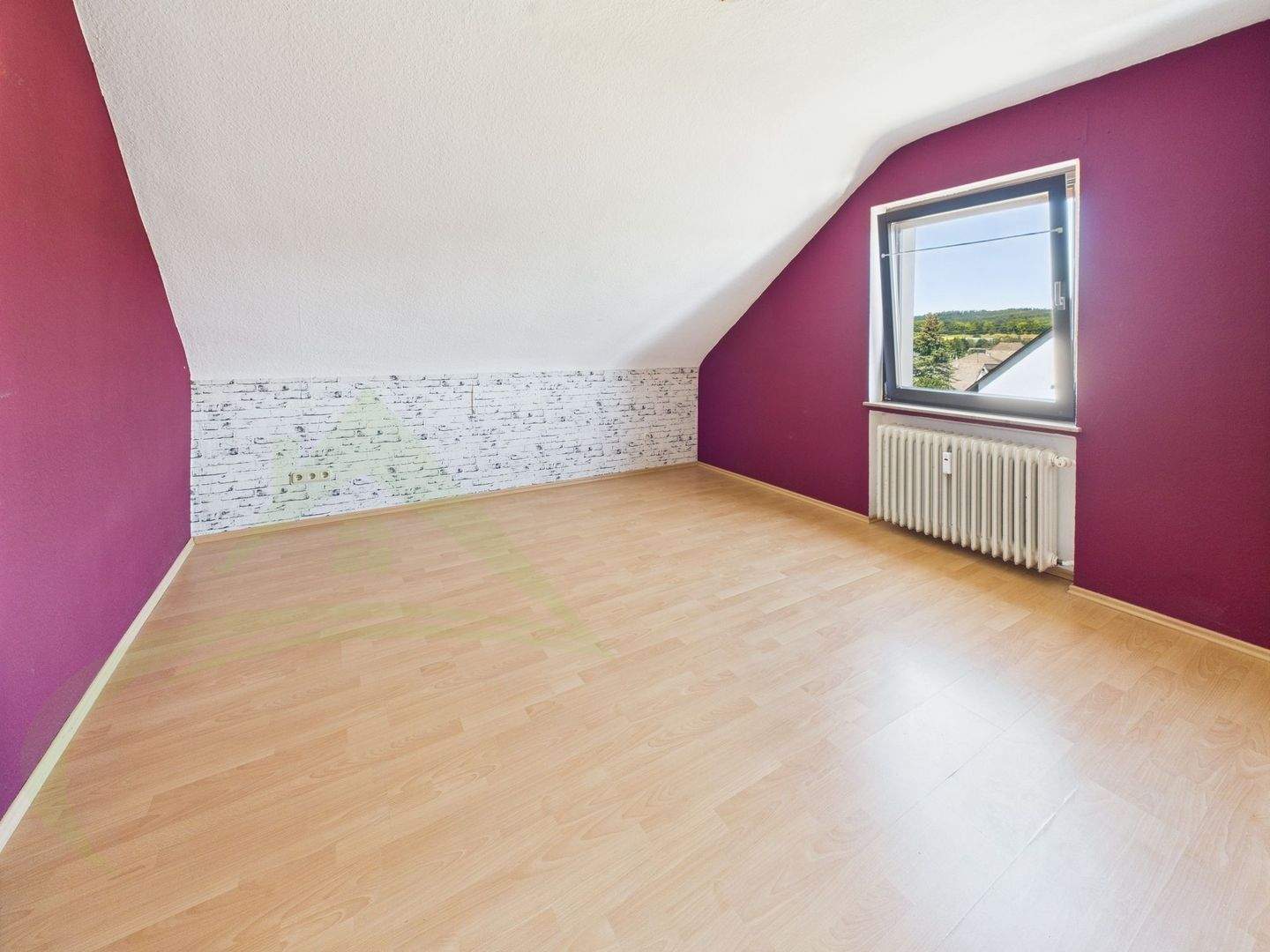 Attraktives Mehrfamilienhaus mit 4 Wohneinheiten - gepflegt, voll vermietet und solide investiert – Holzappel – Vorschaubild 3