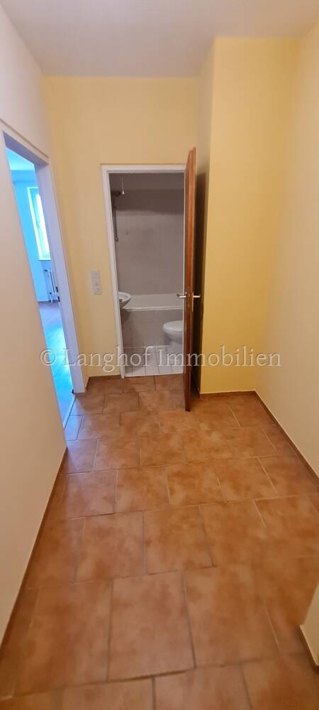 SOFORT BEZUGSFREI: Moderne 1-Zimmerwohnung in zentraler Lage mit TG-Stellplatz – Fürth – Vorschaubild 3