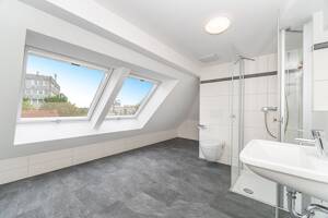 Ihr neues Zuhause: Moderne 4 Zimmer-Maisonette-Wohnung mit großer Dachterrasse! – 81249 München – Vorschaubild 9