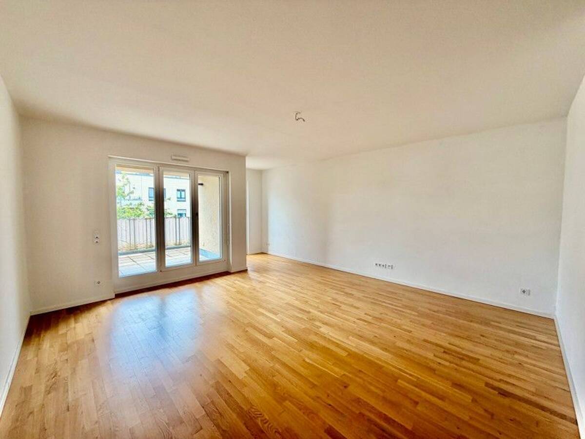 Ihr neues Zuhause: weitläufige 3-Zimmer-Wohnung – 44263 Dortmund – Bild 1 von 9