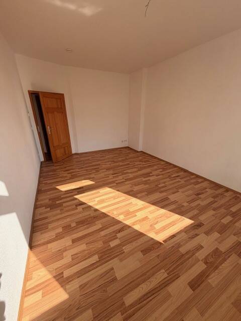 Gemütliche helle 2-Raum Wohnung, mit Wohnküche, Fußbodenheizung und Balkon. – Magdeburg – Vorschaubild 9