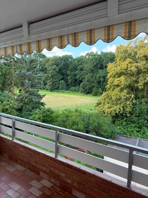 Moderne zentral gelegene Wohnung mit Garage und Balkon in Dortmund
