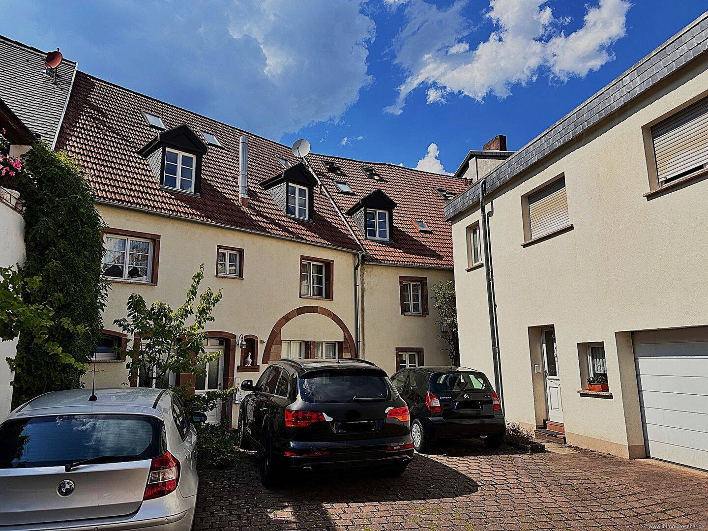 Ruhige 2 ZKB Wohnung direkt am St. Arnualer Markt – Saarbrücken – Vorschaubild 3