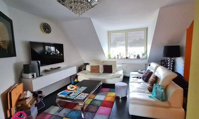 Dachgeschosswohnung in der Südstadt! – Nürnberg – Vorschaubild 2