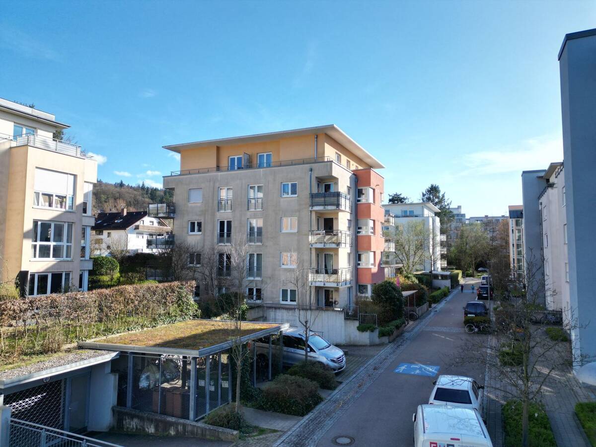 Attraktive 2-Zimmer-Wohnung im Vauban – 79100 Freiburg im Breisgau – Bild 1 von 9