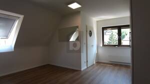 HELL UND HOCHWERTIG - GROßZÜGIG IN ESSLINGEN – 73733 Esslingen am Neckar – Vorschaubild 2