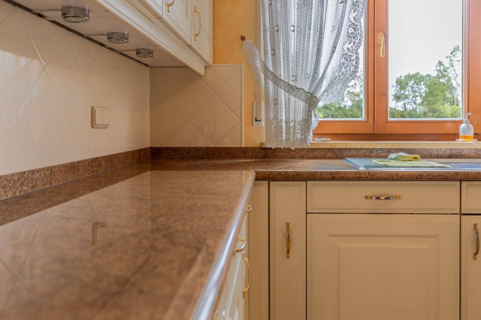 Haus in 82041 Oberhaching mit 434 m² kaufen