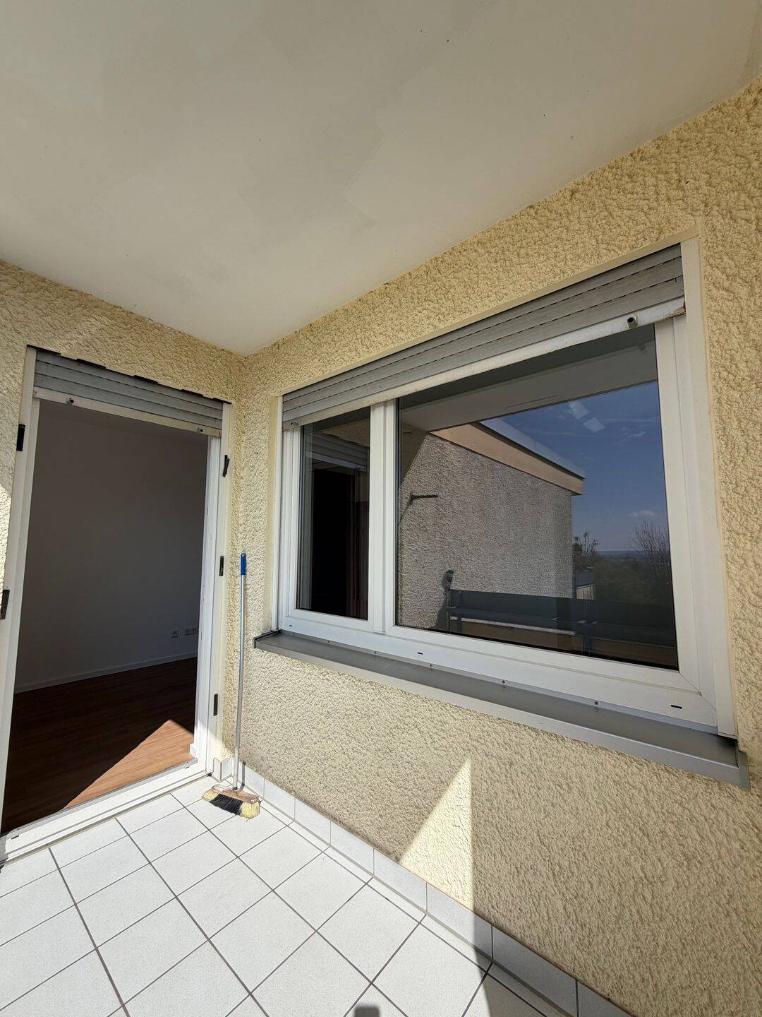 2 Zimmer ETW in Top Zustand mit Sonnenbalkon und Stellplatz! – Ulm – Vorschaubild 8