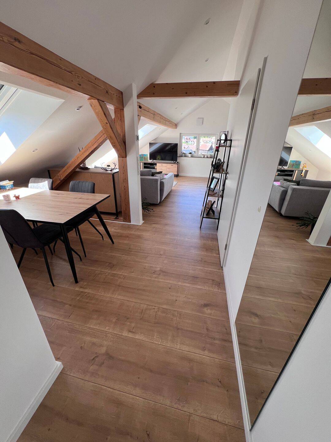 Schöne Dachgeschoss(-Single)wohnung in Waischenfeld (Buchberg) – Waischenfeld – Vorschaubild 6