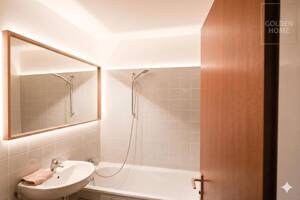 Charmantes 1-Zimmer-Apartment mit West-Balkon, frei zum Bezug! – 80935 München – Vorschaubild 2