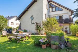 Zwischen Stadt und Natur: Stilvolle 4-Zimmer-Wohnung mit Garten & Balkon – 80935 München – Vorschaubild 3