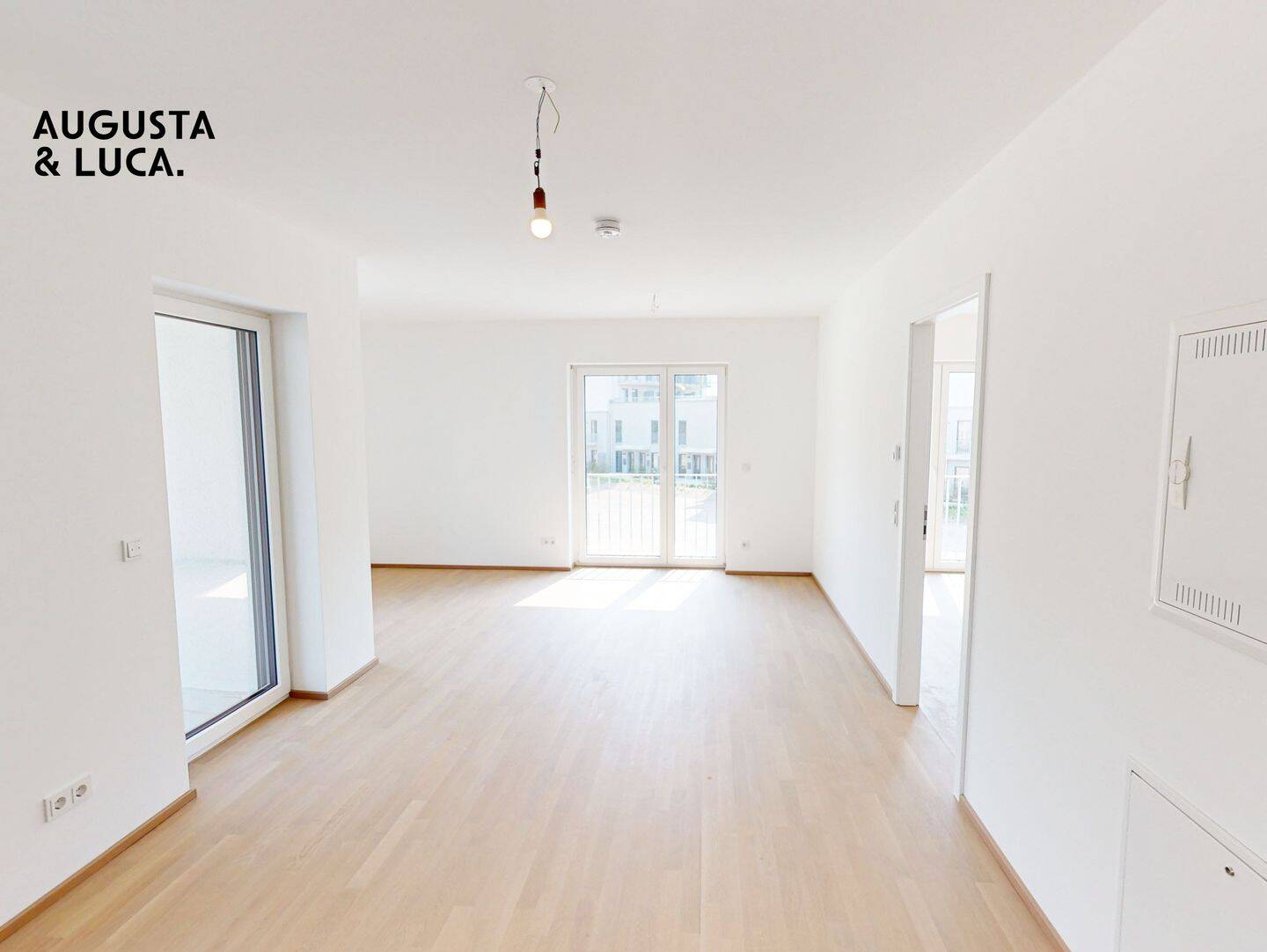 Großzügige 2-Zimmer Wohnung mit Terrasse und EBK
