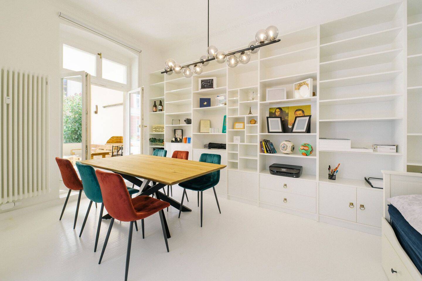 Historic charm meets modern living with private parking in the sought-after Jägervorstadt – Potsdam – Vorschaubild 3