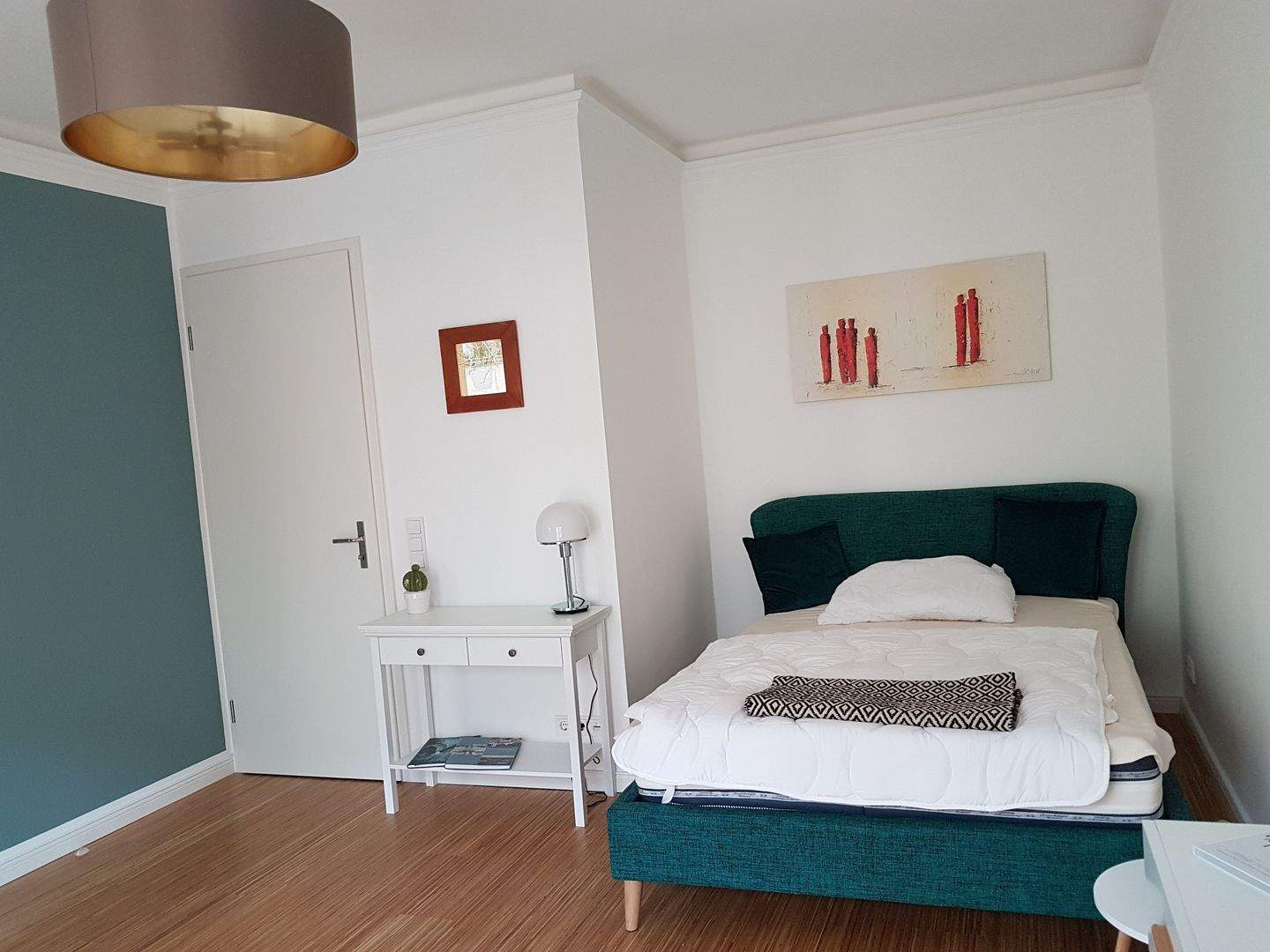 Charmantes City-Apartment in bester Lage in Nähe des Lietzensees – Berlin – Vorschaubild 2