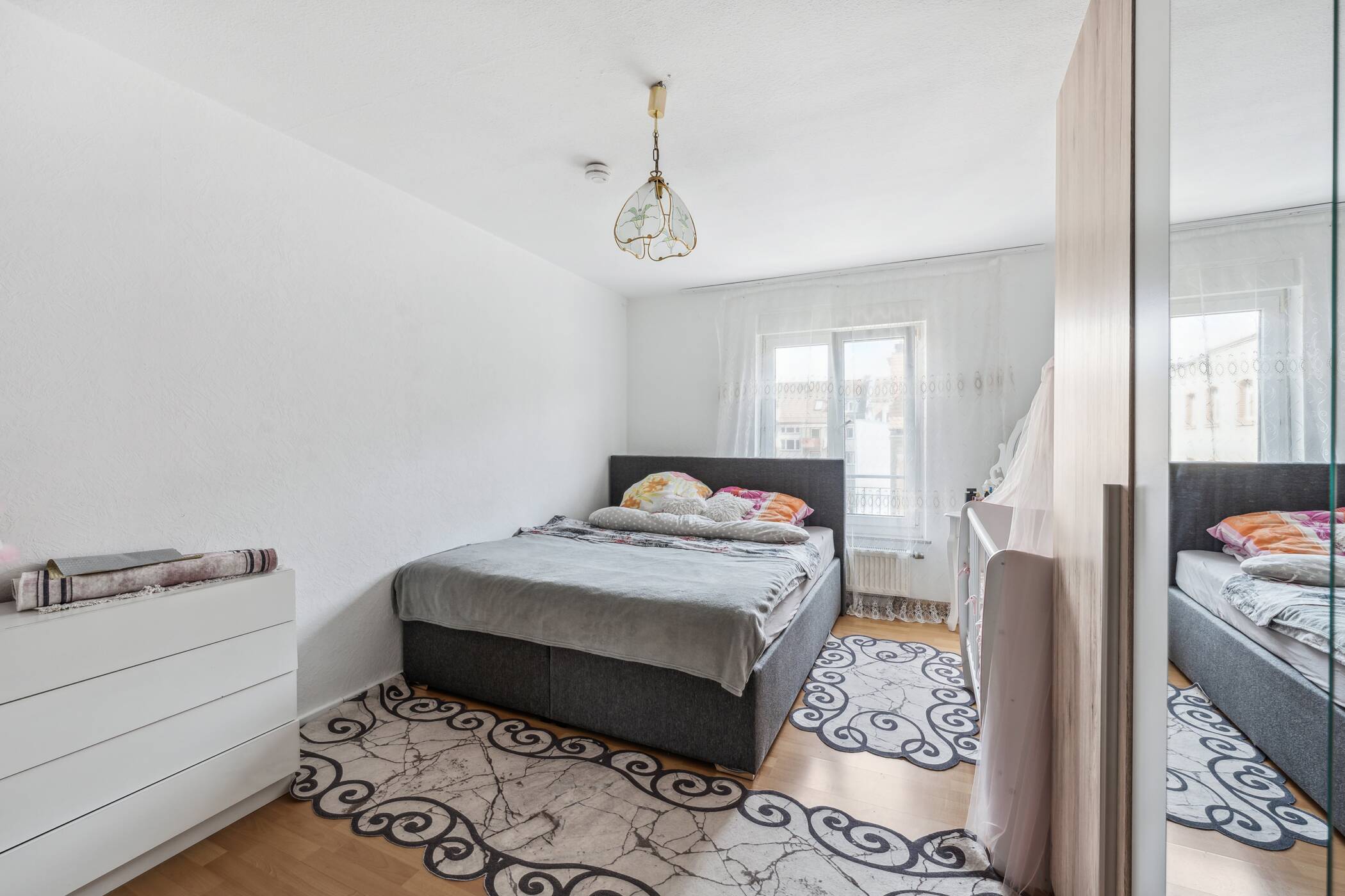 Gepflegte 2-Zimmer-Wohnung (52 m²) mit Einbauküche in zentraler Lage von Nürnberg – Nürnberg – Vorschaubild 8