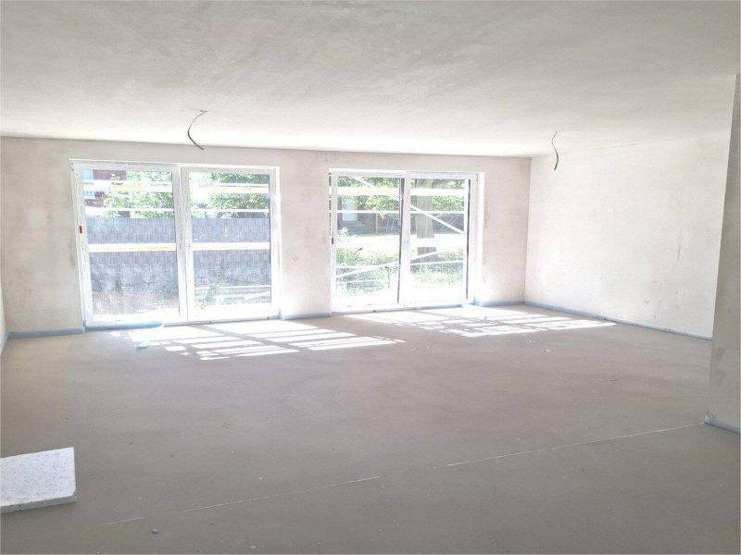 Exklusive Doppelhaushälfte mit 2 Bädern in ruhiger Lage vom Herzogenrath – Herzogenrath – Vorschaubild 4
