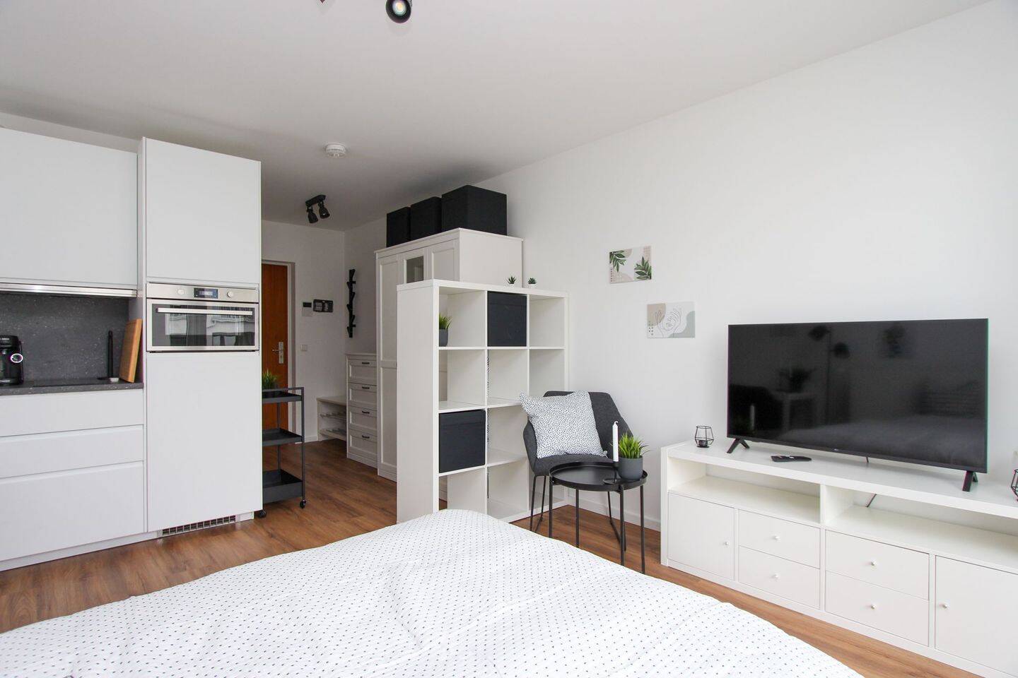 MODERN & MÖBLIERT! 1-Zimmer-Apartment – München – Vorschaubild 5