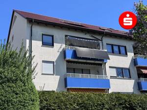 Modernisierte 3-Zimmer-Wohnung mit Westbalkon und 2 Tiefgaragenstellplätzen