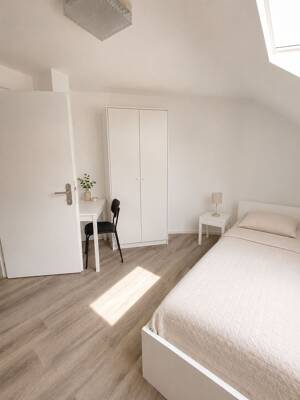 Wunderschönes Shared Apartment Mitten in Stuttgart