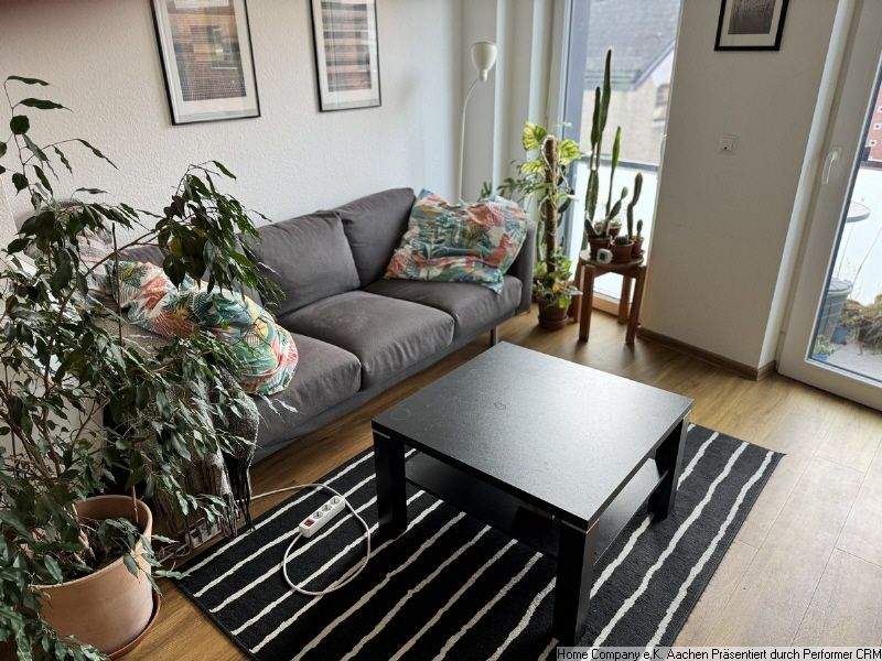 Im Univiertel: Schicke, modern möbl. 2-Zi.-Whng. m. Balkon – Aachen – Vorschaubild 3