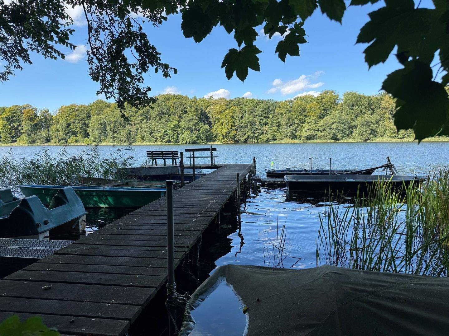 Wochenendhaus und Boot am Dolgener See – Rostock – Bild 1 von 9