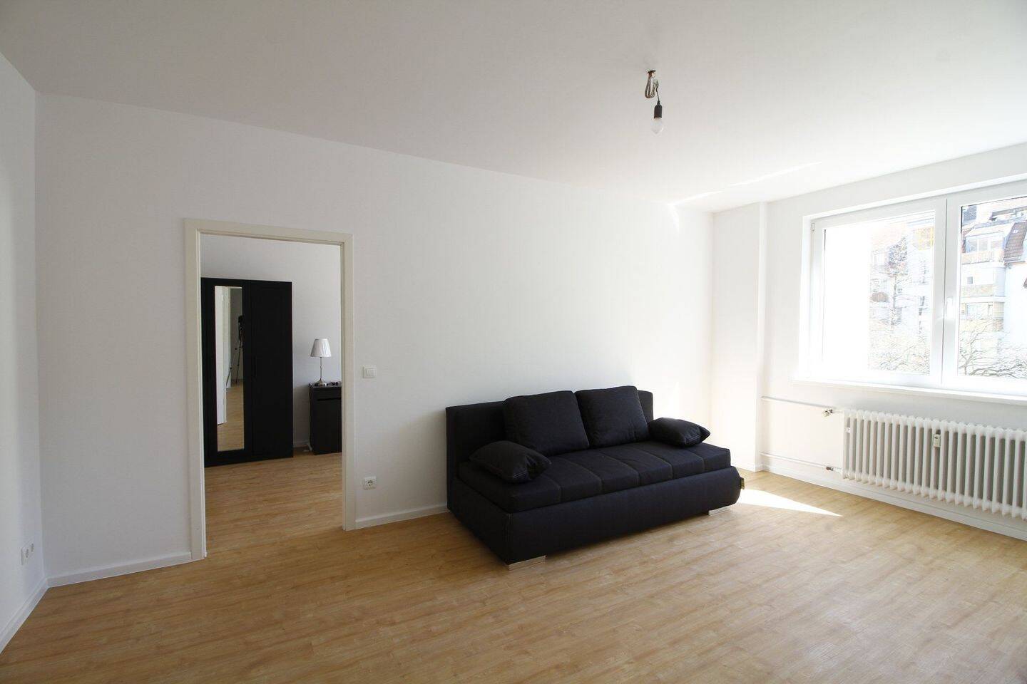 Teilgewerbliche Nutzung! Teilmöblierte 2-Zimmer Wohnung in der Spandauer Altstadt! – Berlin – Vorschaubild 2