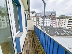 CITYHOUSE: Südstadtwohnung mit zwei Balkonen, Keller und einer separaten Garage – 50676 Köln – Vorschaubild 6