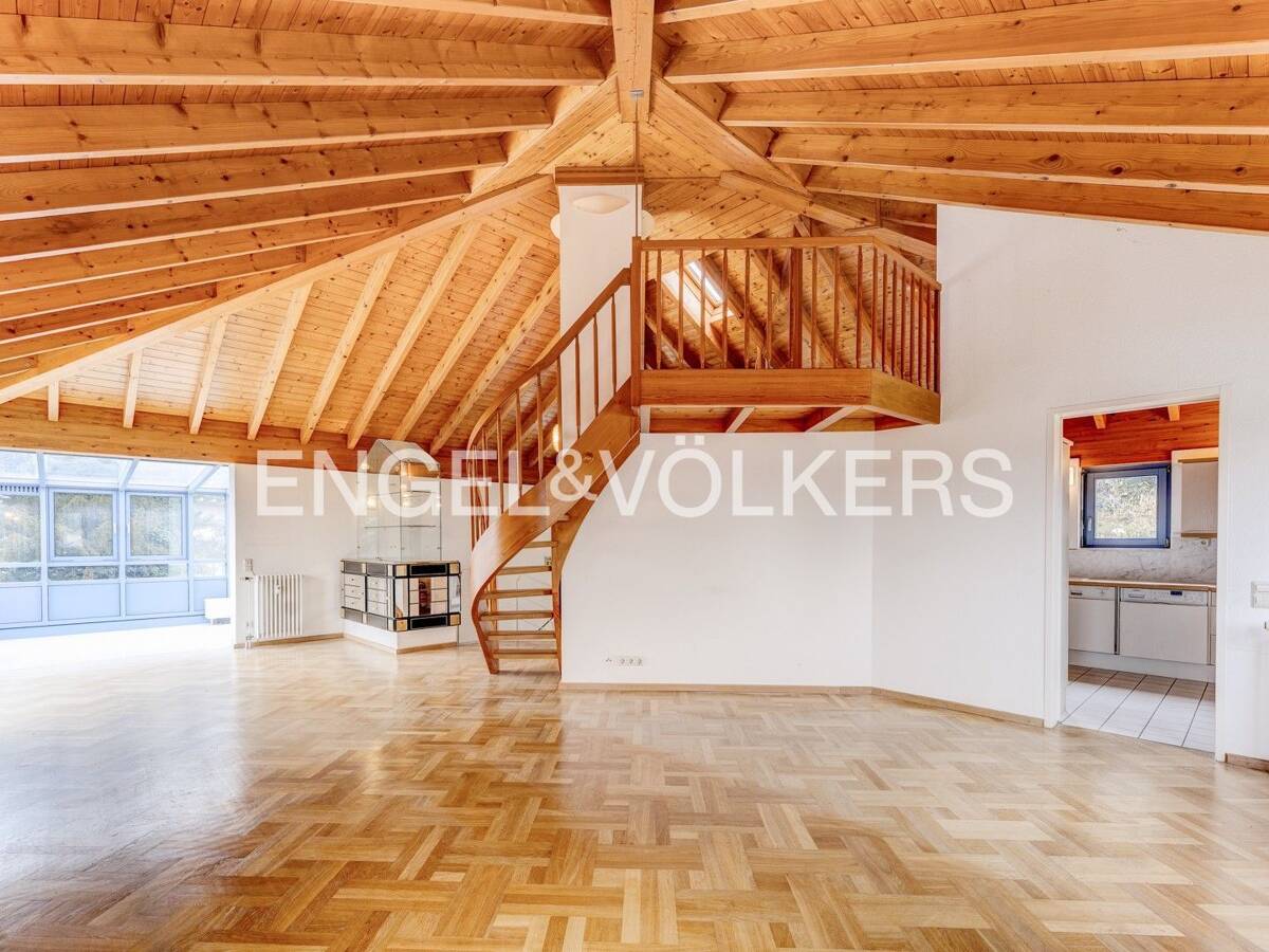 Einzigartige Maisonette in Traumlage – 79104 Freiburg im Breisgau – Bild 1 von 9
