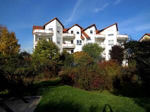 Markkleeberg, 2-Zimmer-DG-Whg., mit offener möblierter Küche und Balkon in direkter Seenähe