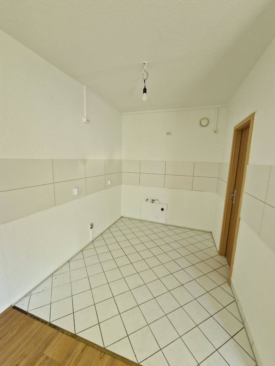Frisch aus der Renovierung - jetzt besichtigen und top Wohnung sichern! – Magdeburg – Vorschaubild 5