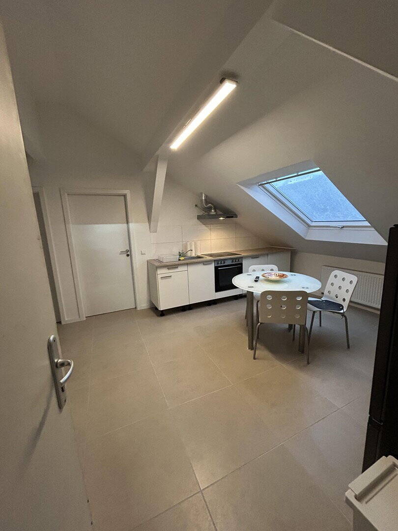Neue möblierte 3-Zimmer-Wohnung in Karlsruhe-Oststadt - ideal für 3er-WG