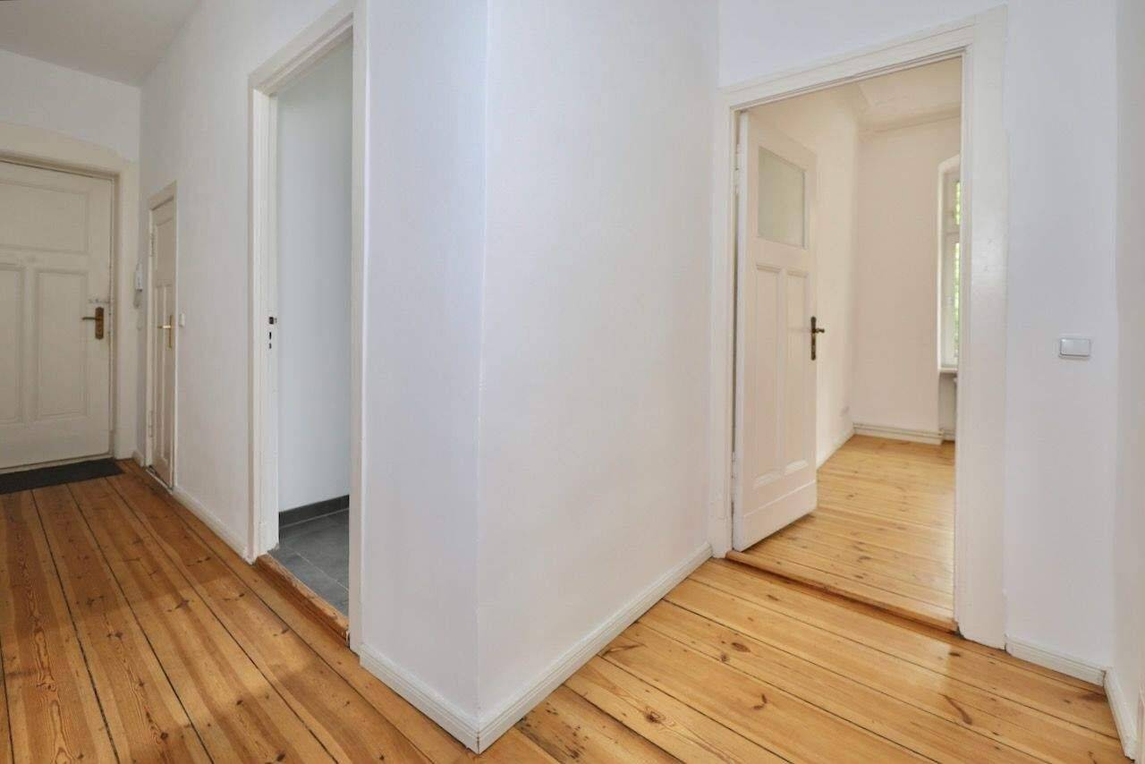 SCHÖNER ALTBAU MIT BALKON - STUCK, DIELEN & HOHE DECKEN - HÜBSCHER GEMEINSCHAFTSGARTEN – Berlin – Vorschaubild 4