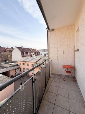 Attraktive Kapitalanlage nahe der Donau – Vermietete 3-Zimmer-Whg mit Balkon und Stellplatz – 89231 Neu-Ulm – Vorschaubild 8