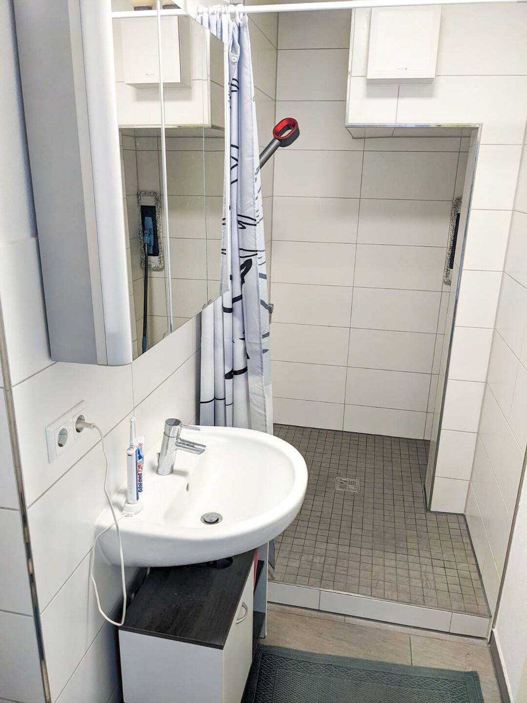 1- Zimmer-Wohnung in Stuttgart Ost – Stuttgart – Vorschaubild 2