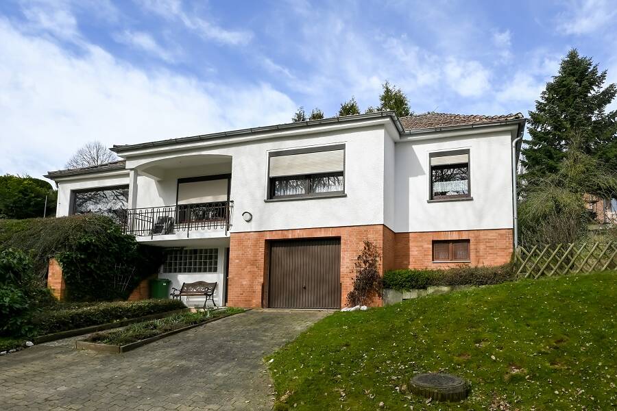 Duderstadt - Langenhagen: Charmantes Einfamilienhaus! – Duderstadt – Bild 1 von 8