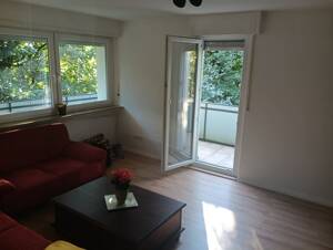 Wohnen in den Baumkronen – schöne 3-Zimmer-Wohnung in Baden-Baden