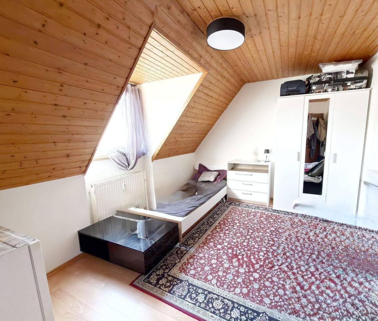 Nürnberg-St.Lorenz ~ 3-Zi DG Maisonette mit Potenzial in zentraler Innenstadtlage – Nürnberg – Vorschaubild 7