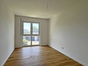 Erstbezug am Georgenberg - 3-Zimmer-Neubauwohnung mit Balkon in Reutlingen! – 72762 Reutlingen – Vorschaubild 4
