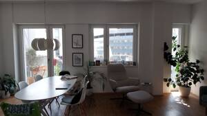 Attraktive 3 Zimmer Wohnung mit EBK (käuflich) , gehobener Ausstattung und 2 Balkonen – 40235 Düsseldorf – Vorschaubild 9