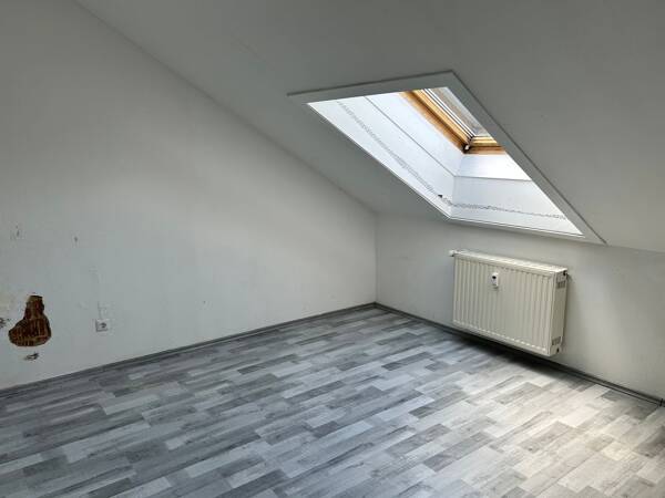 Dachgeschosswohnung in 95326 Kulmbach mit 66,85 m² kaufen
