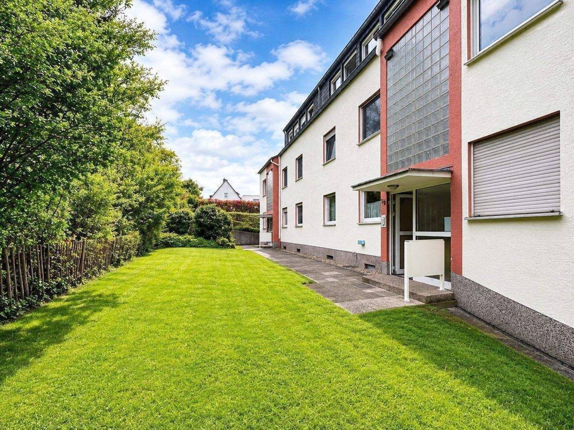 Dachgeschosswohnung in 59427 Unna mit 65 m² kaufen