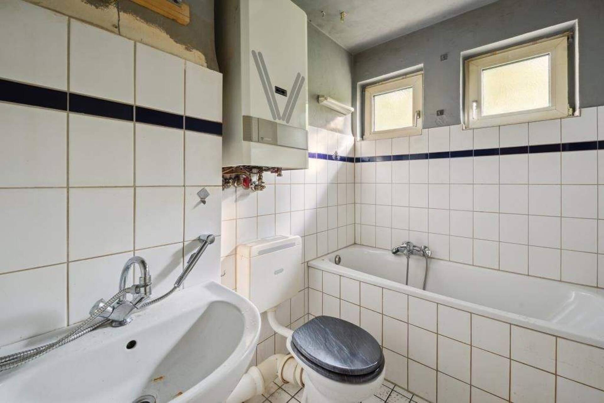 Etagenwohnung in 51149 Köln mit 57,42 m² kaufen