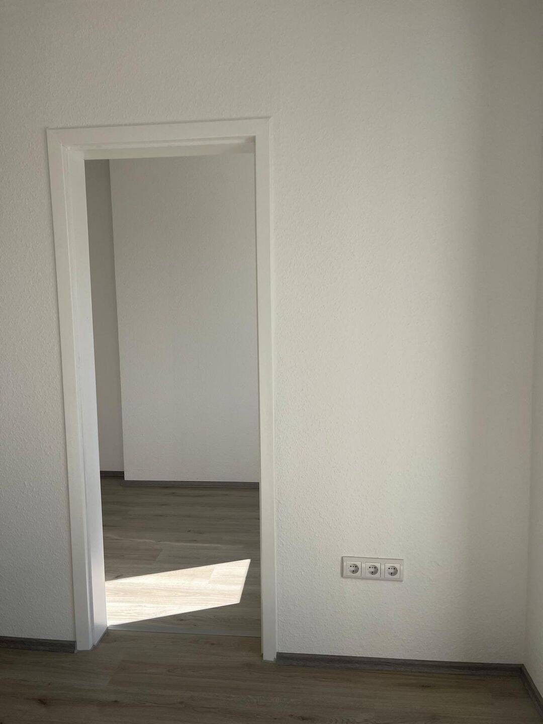 Neu renovierte & gut angebundene 2-Raum-Wohnung - Whg 19 – Erfurt – Vorschaubild 6