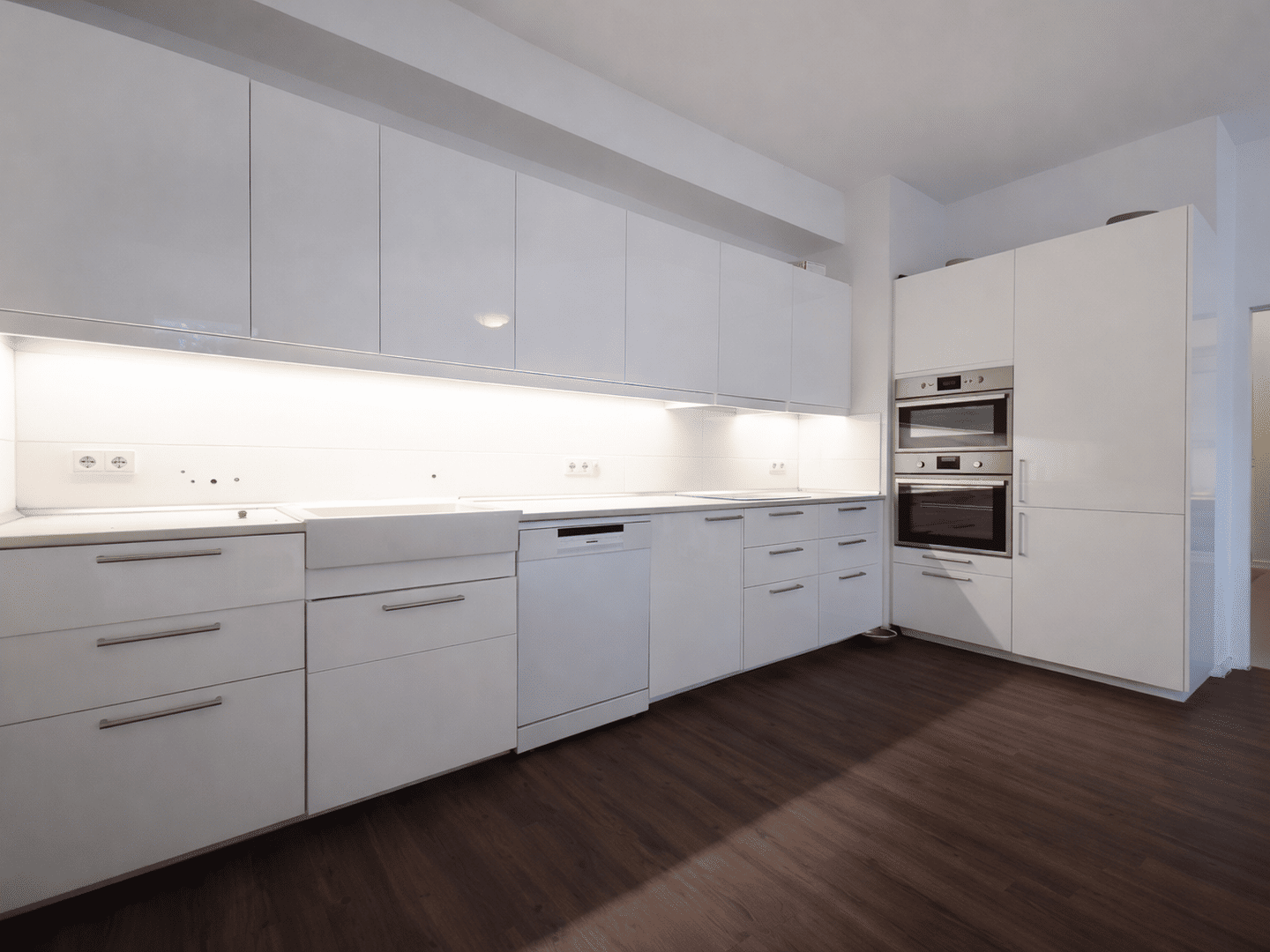 Modernisierte 3-Zimmer-Wohnung mit Balkon und Aufzug in Düsseldorf-Unterbilk – Düsseldorf – Vorschaubild 4