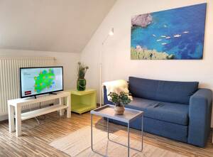 Bestlage zentral - gemütliches Apartment mit Sonnen-Balkon, hochwertig möbliert