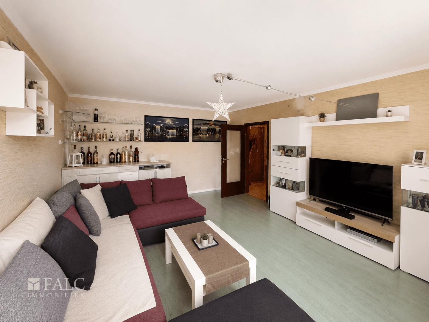 Über den Dächern von Bremerhaven - 3 Zimmer mit traumhaftem Ausblick – Bremerhaven – Vorschaubild 6