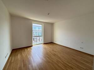 ** Einzug ab Oktober - 4-Zi.-Whg. mit Penthouse-Flair im Stadtzentrum ** – 1069 Dresden – Vorschaubild 7