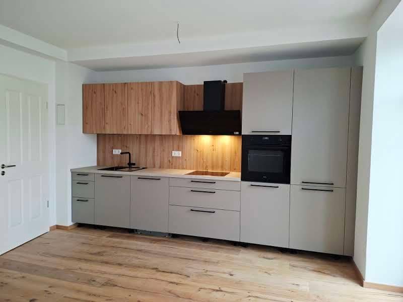 // ERSTBEZUG // Energieeffiziente Sanierung! - Balkon - Parkett - Einbauküche - AB 01.06.2026 //
